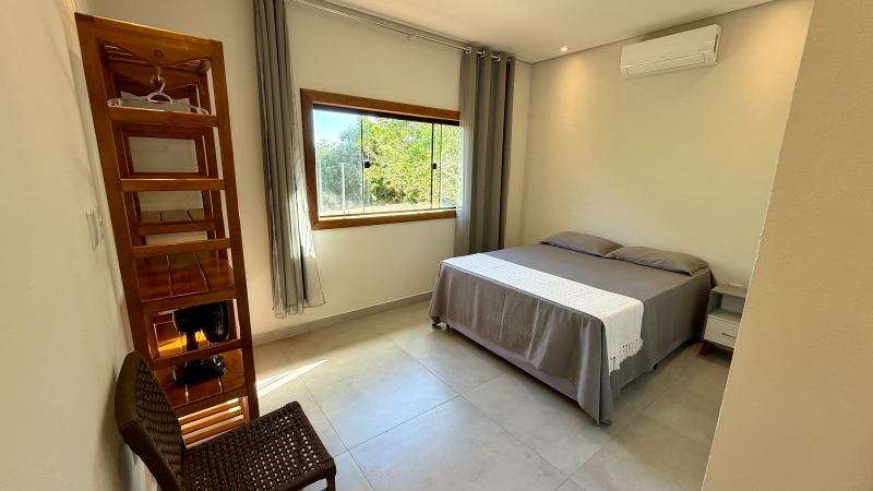 Suíte 04 (Cama queen)