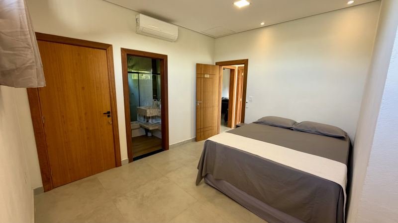 Suíte 05 (Cama queen)
